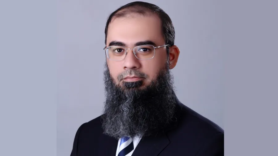 Khurram Hilal, Khurram Hilal, CEO of Standard Chartered Saadiq.