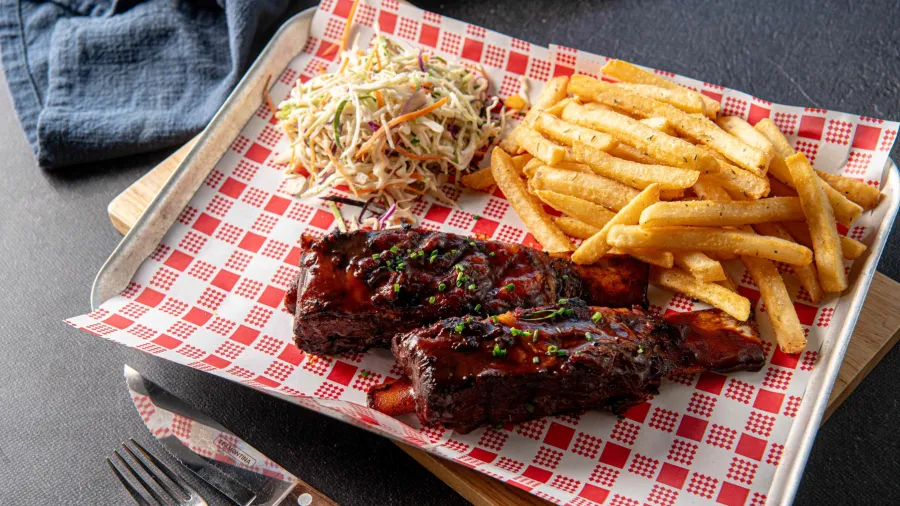 Press photo / Lone Star Rib House & Brews