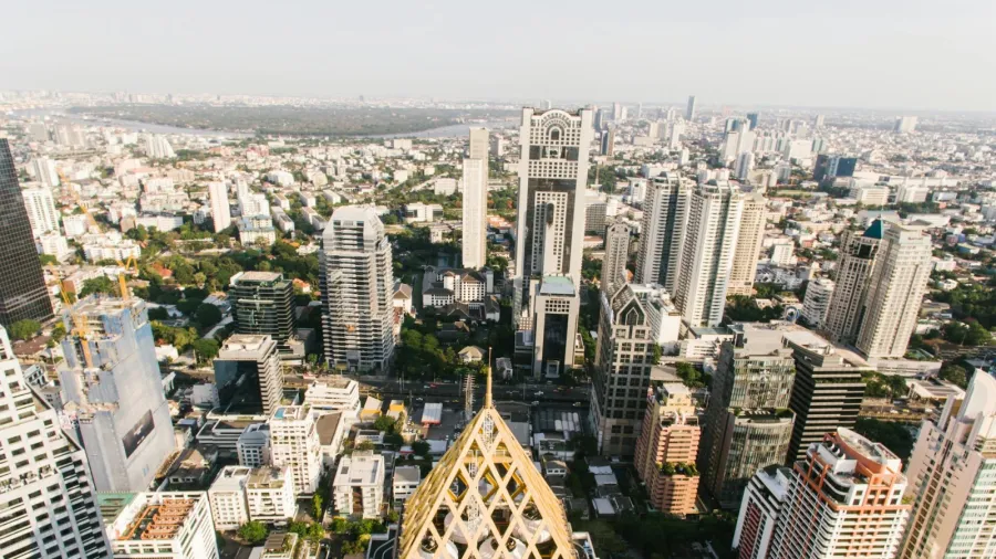 Mikhail Nilov via Pexels.