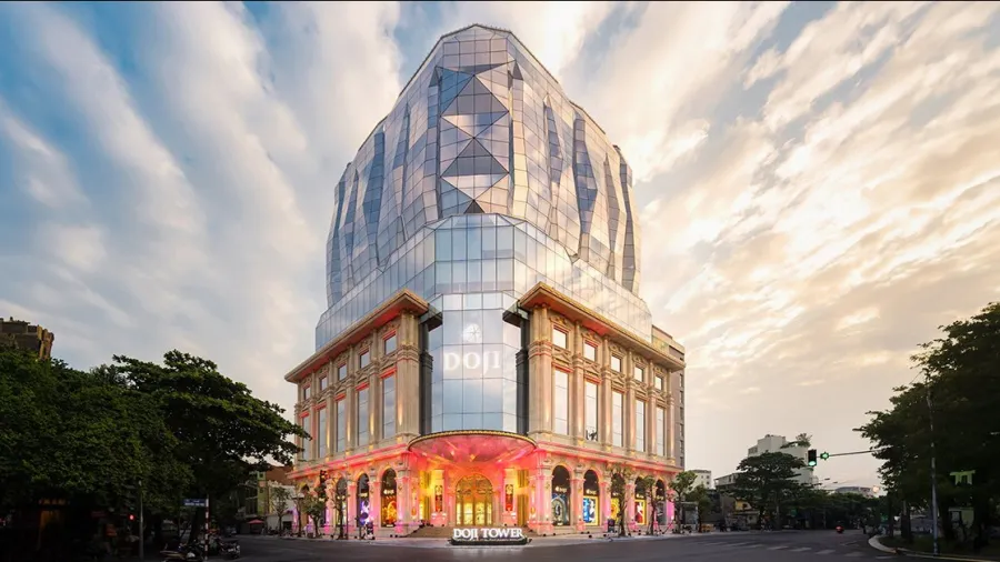 DOJI Tower is the largest centre for gold, silver, gemstones, and jewellery in Vietnam.