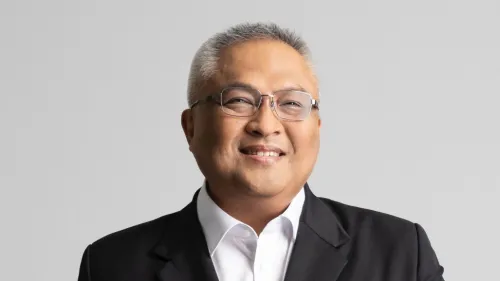 Globe Telecom looks beyond telco to be No. 1