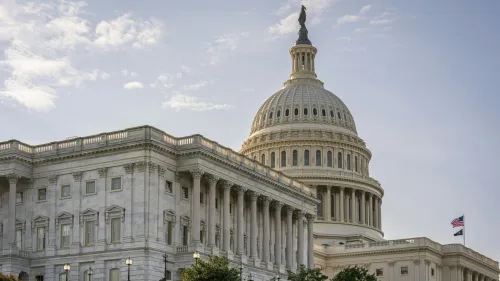 US federal government shuts down