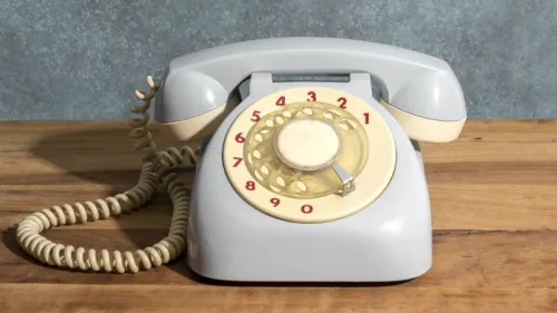 China faces stagnant growth in fixed communications service revenue