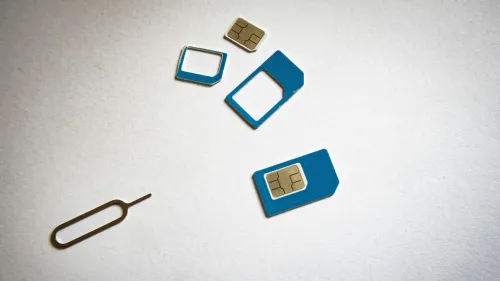 Singapore caps postpaid SIMs at 10 to crush "mule" scams