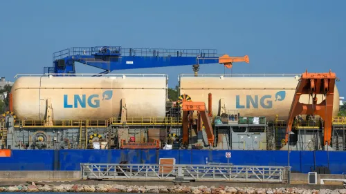 China expands LNG fleet with largest homegrown carrier