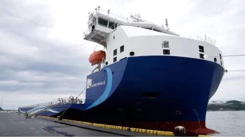 MOL completes Japan’s first coastal deck carrier for offshore wind