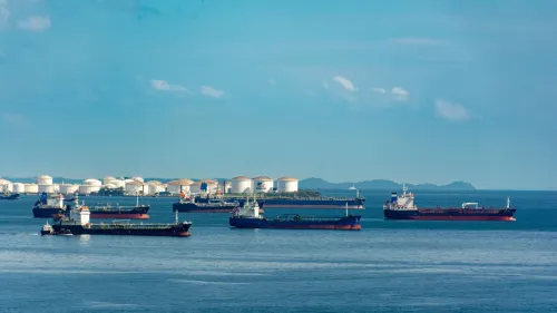 LR2 tankers record 28% drop in clean product volumes