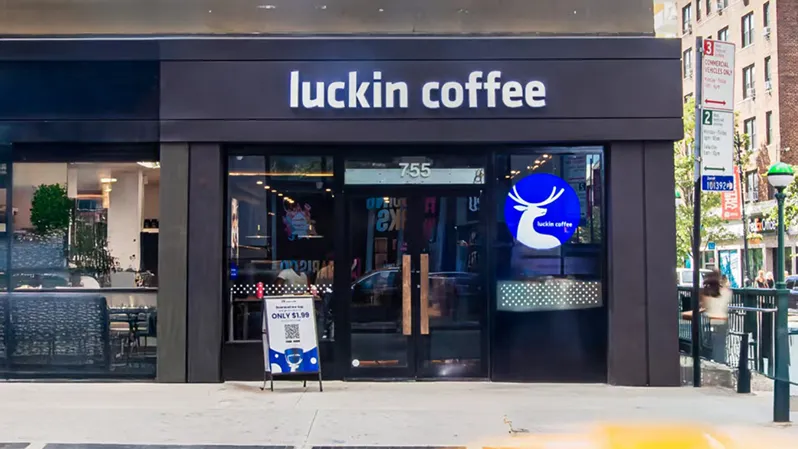Starbucks rival Luckin Coffee makes US debut