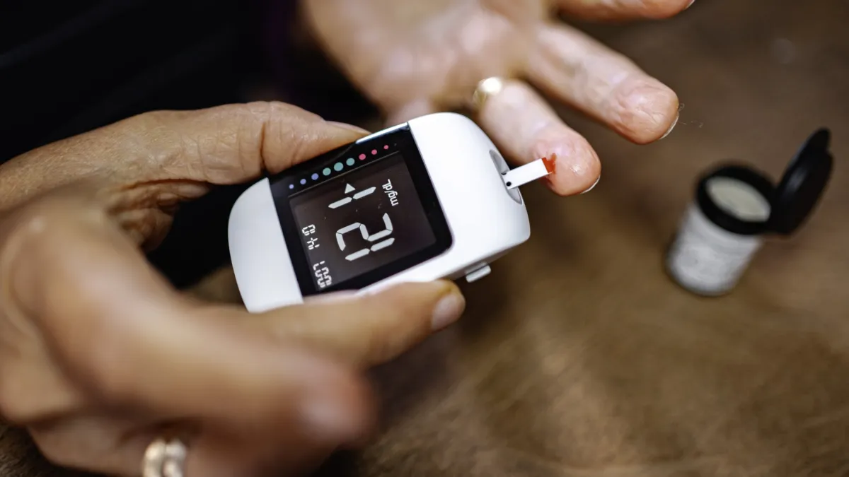 Self-monitoring blood glucose device market to triple by 2034