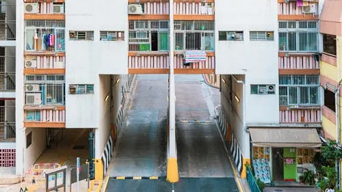 Hong Kong residential transaction volume to reach up to 62,000 in 2025