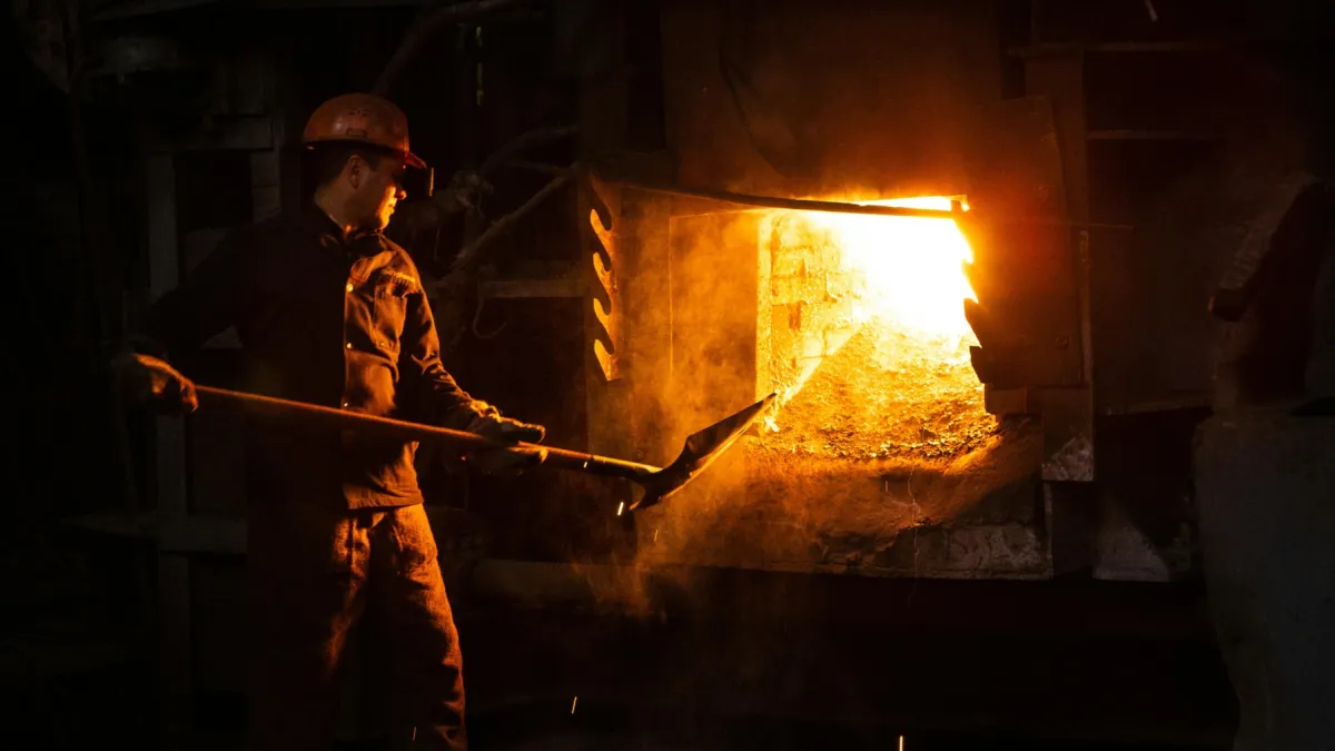 Philippines manufacturing holds steady as orders slip