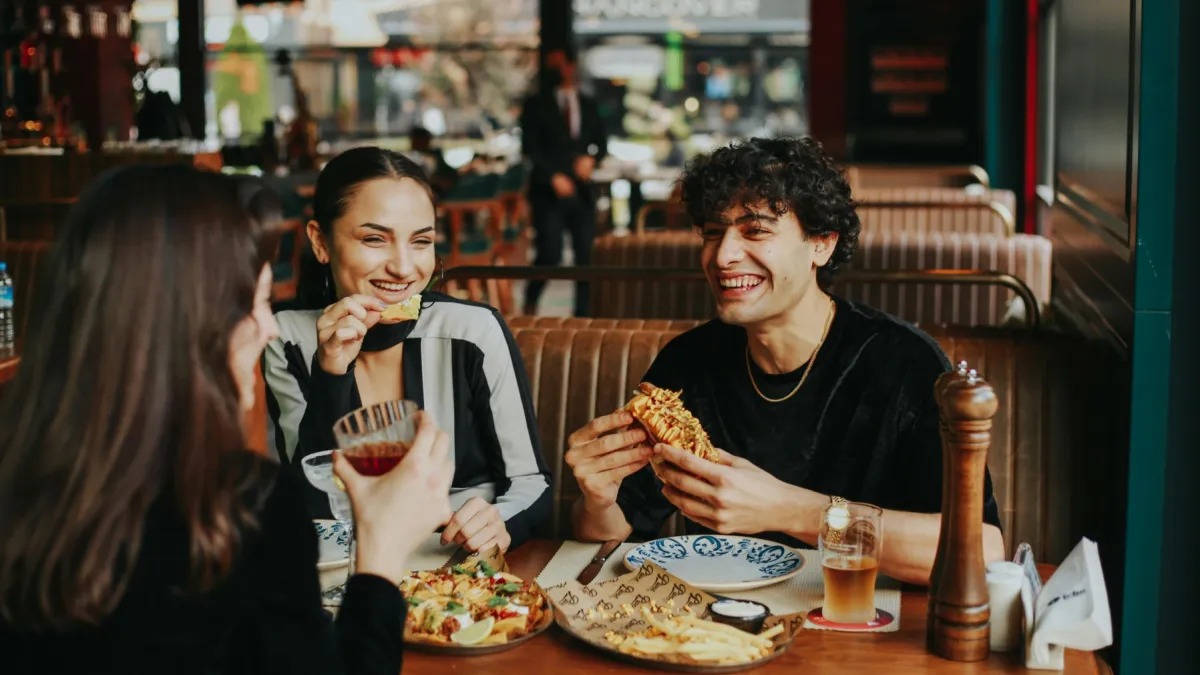 Gen Z Aussies cite food quality, taste as top factors in QSR dining
