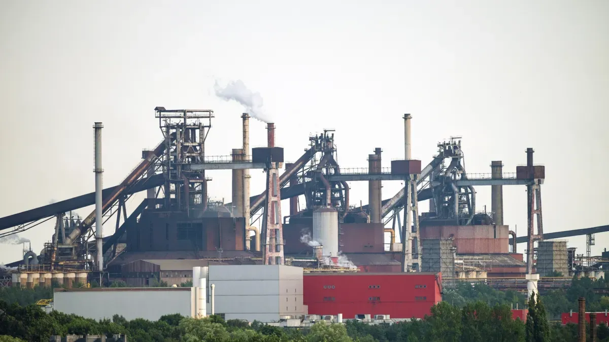 IEEFA warns Australia on green steel after $1B pledge