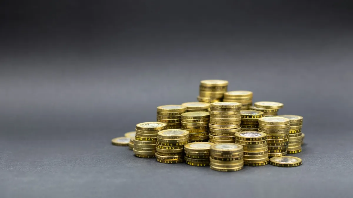 Huationg Global completes $7.08m share placement at discount