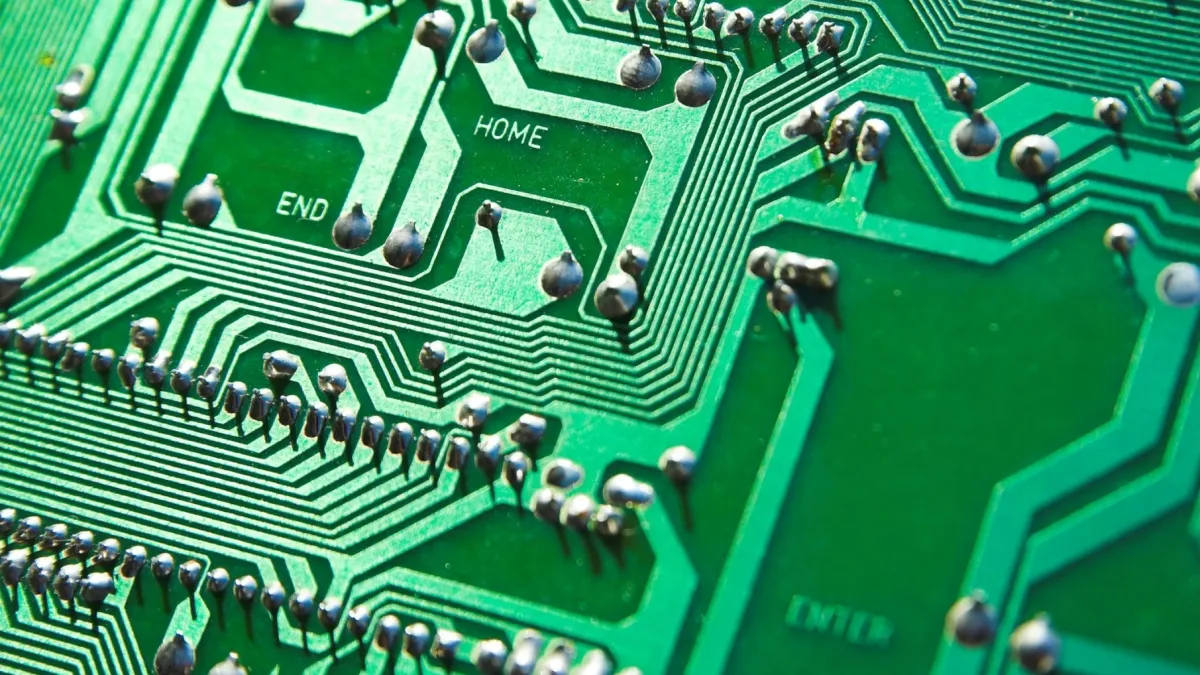 Global chip sales smash records to reach $792b in single year