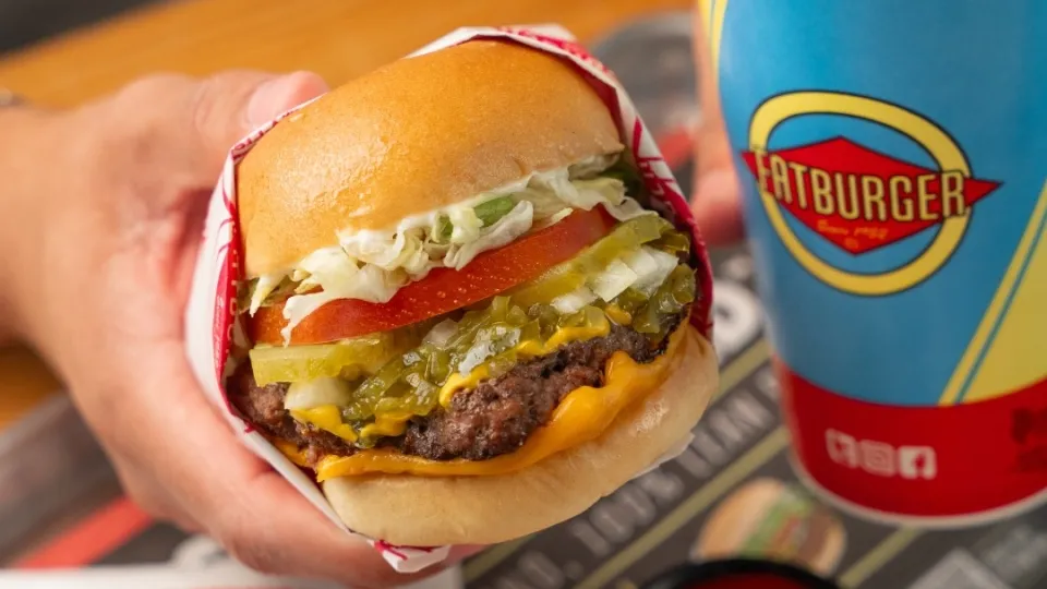 Burger chain Fatburger lands in Paris