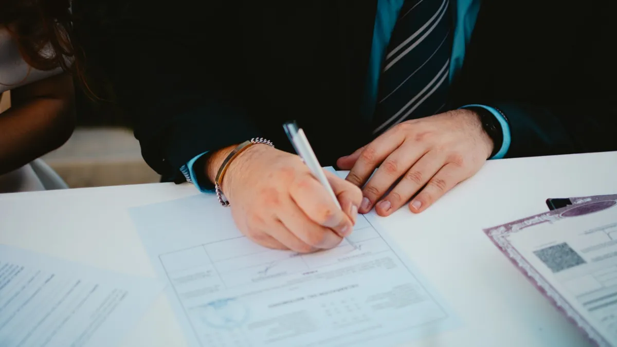  Hong Kong to launch new hydrogen certification system