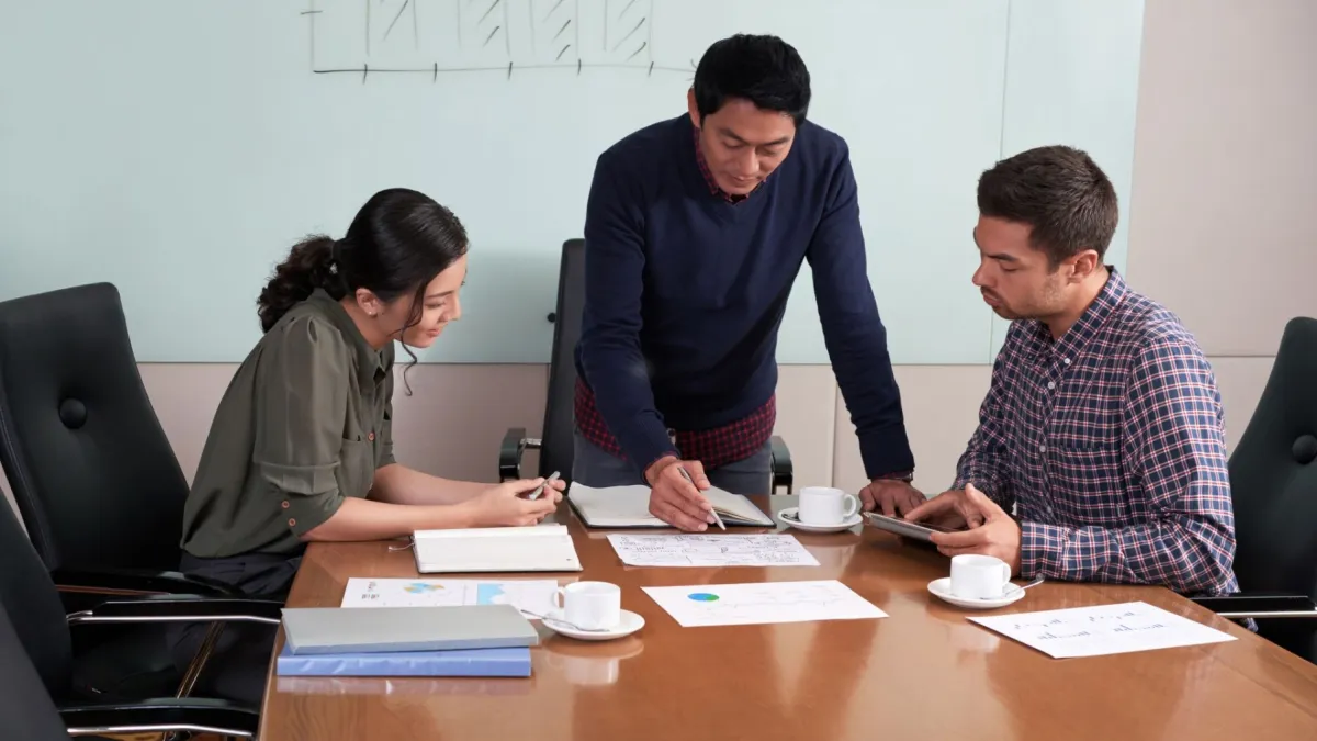 Hong Kong insurance C-Suite pay hits $3m as affluent client focus drives 2026 hiring