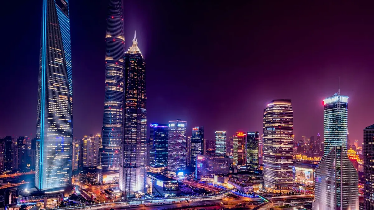 Tourism surge, specialty retail drive China’s 5.7% CNY sales growth