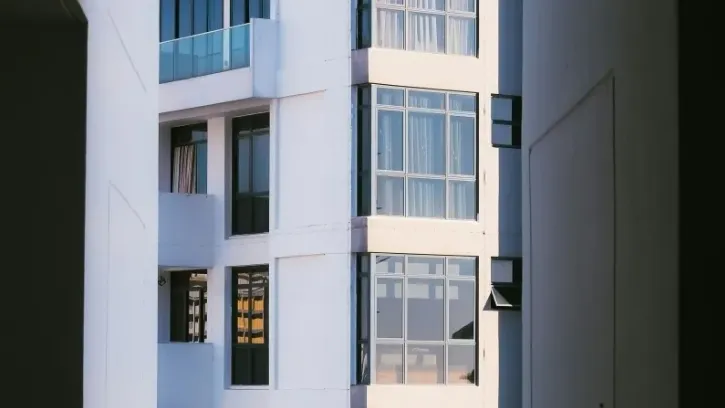 Condo prices dip 0.1% QoQ in Q4 2025