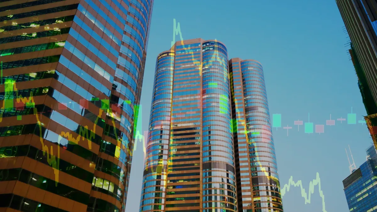 STI falls 2.7% to 4,717.20 as global oil prices surge