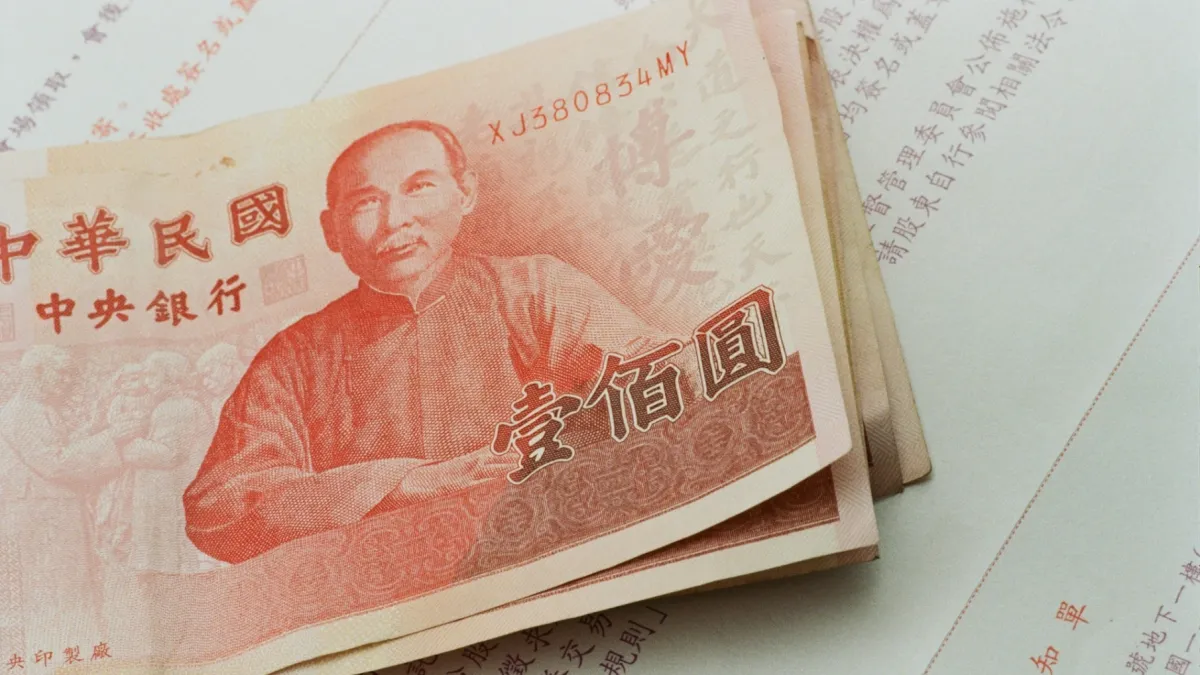 Taiwanese banks’ loan volumes and NPLs rise inch up in January