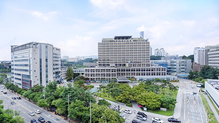 Ajou University Hospital widens digital access to medical record services