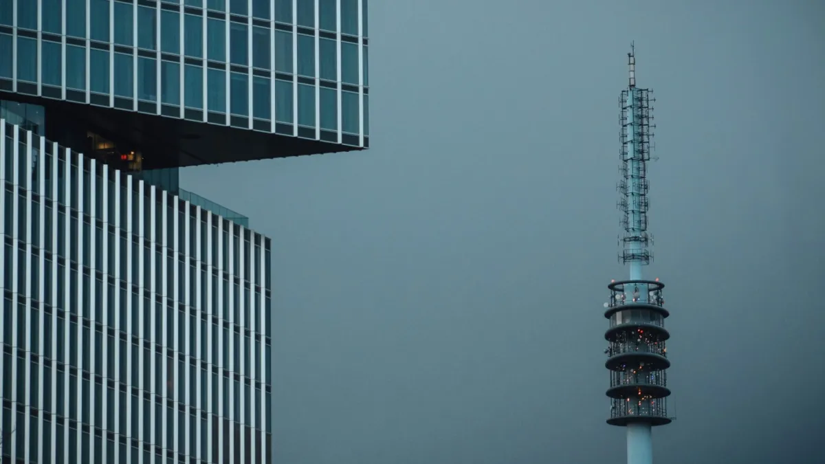 Telecom sector posts 9% median TSR, outpaces equity costs over 2021–2025