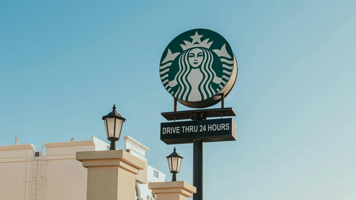 Starbucks global sales rise 6.2% in Q2