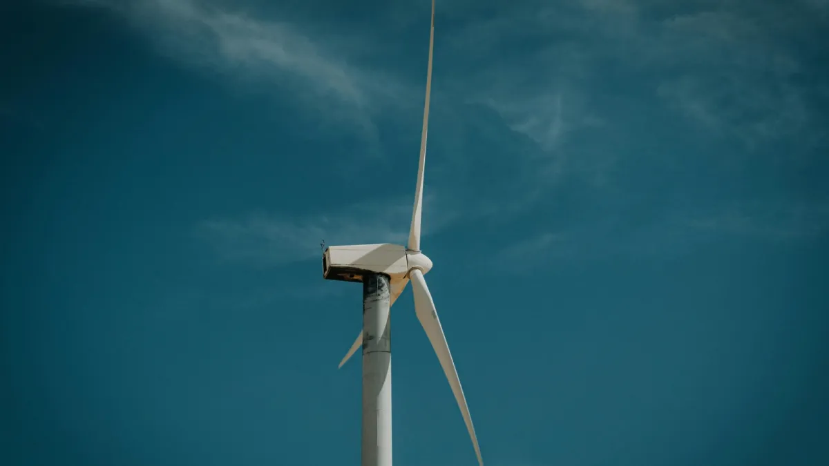 China wind OEMs take 78% of 176 GW additions in record 2025