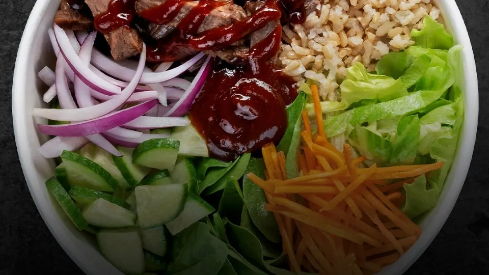 Social Media Wrap: Subway teases trial of Korean-style BBQ bowls; Gelato Messina launches wearable merchandise; Betty's Burgers releases protein range
