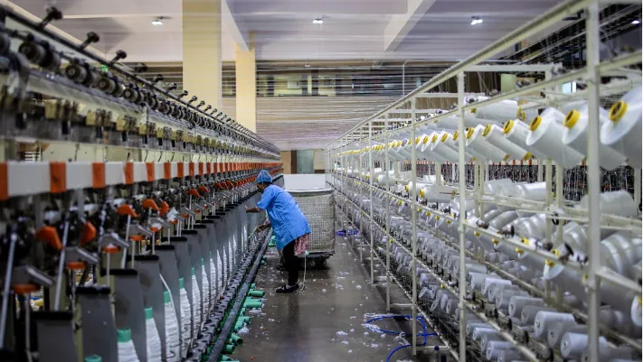 Malaysia posts strong March factory sales as electronics demand powers output