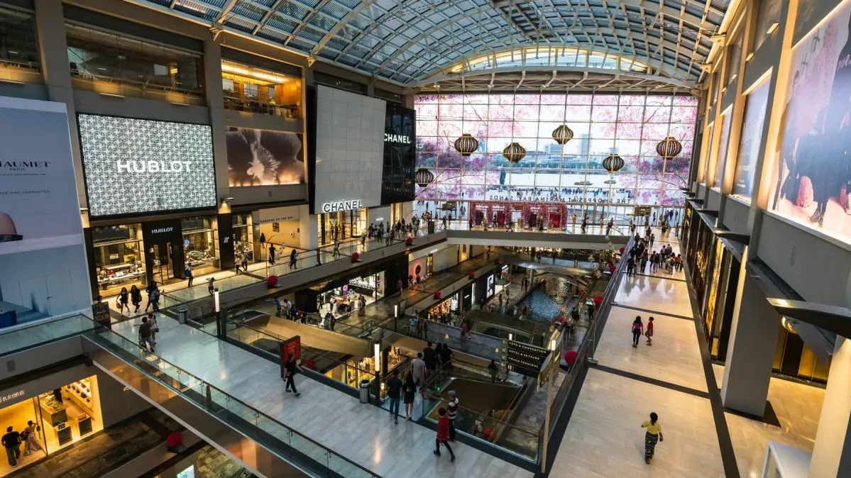Services sector expects softer business conditions in Q2