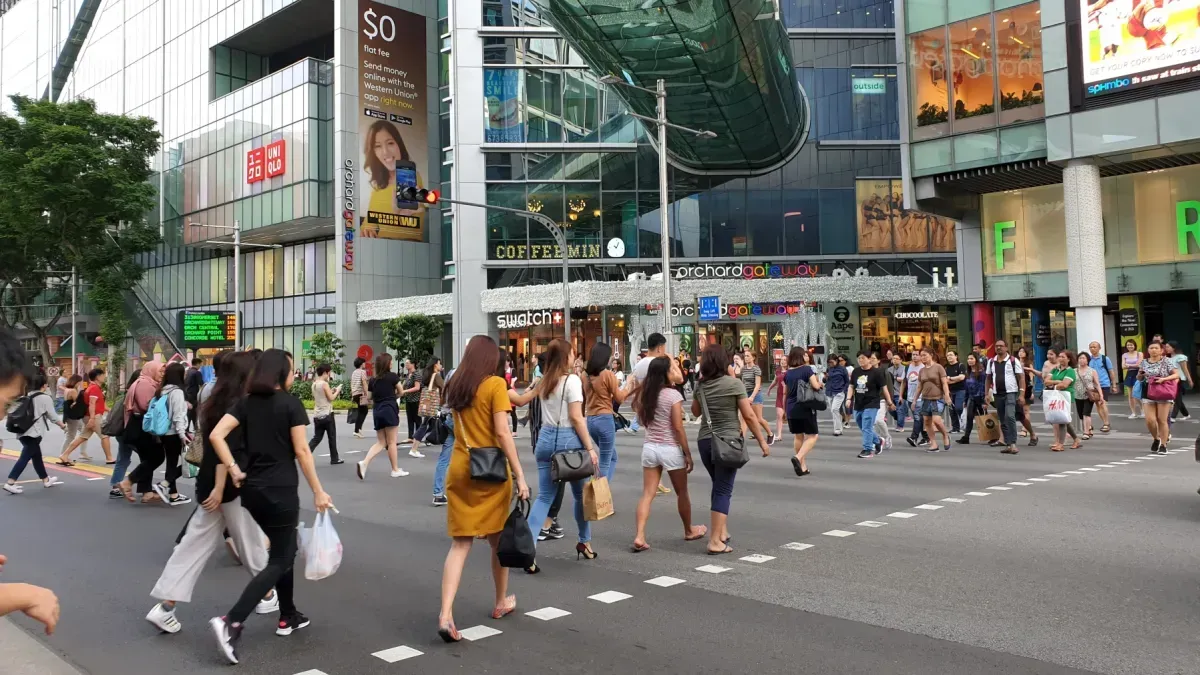 Singapore retail sales up 4.8% in March