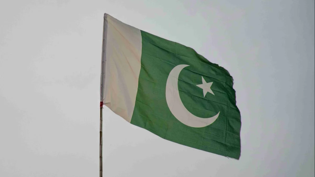 Pakistan’s LNG supply hit as Middle East conflict halts Qatar cargoes