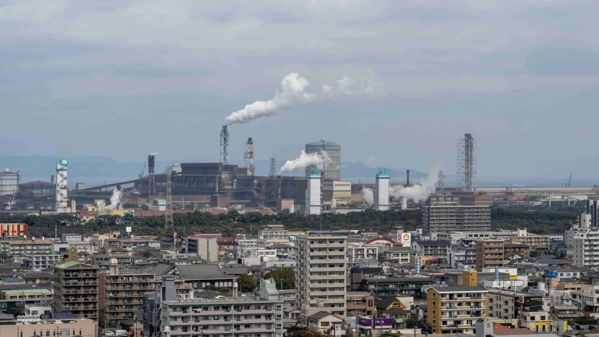 Over six in 10 business leaders flag rising disorderly climate risk