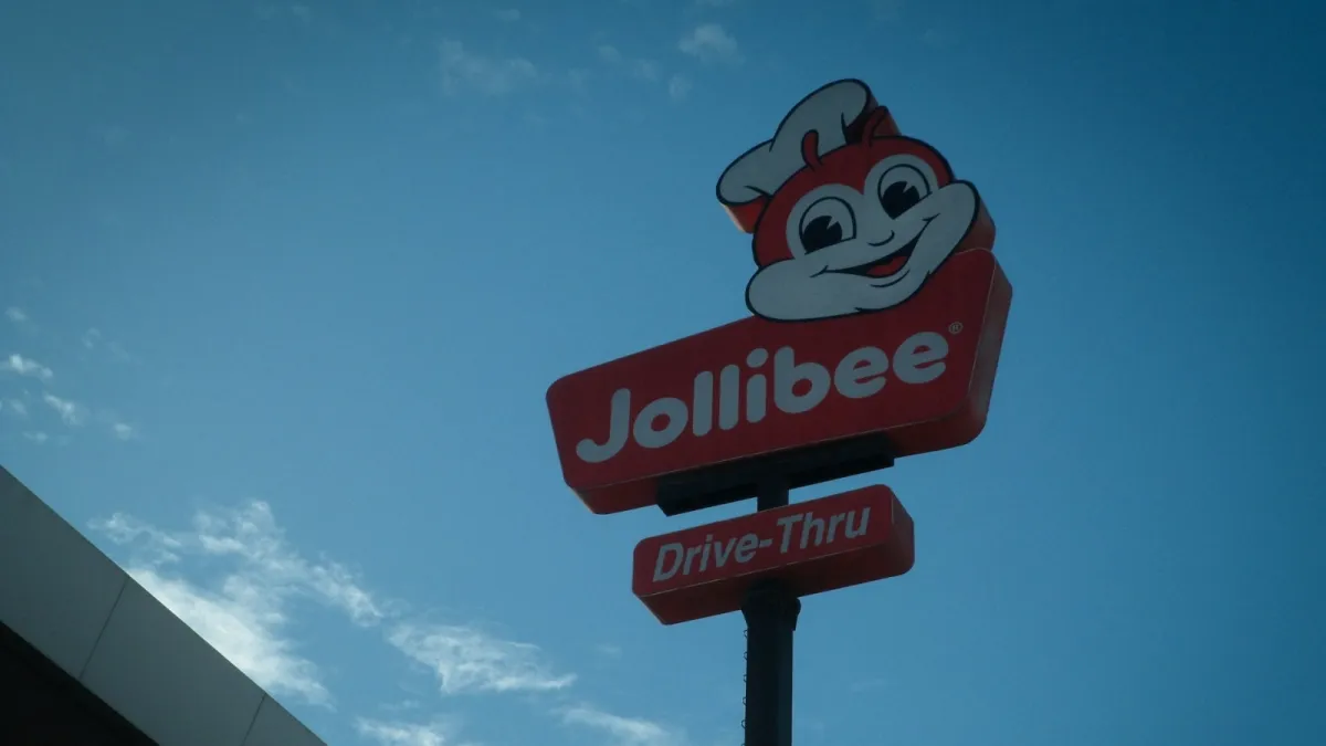 Jollibee Canada signs first multi-unit franchise deal in British Columbia