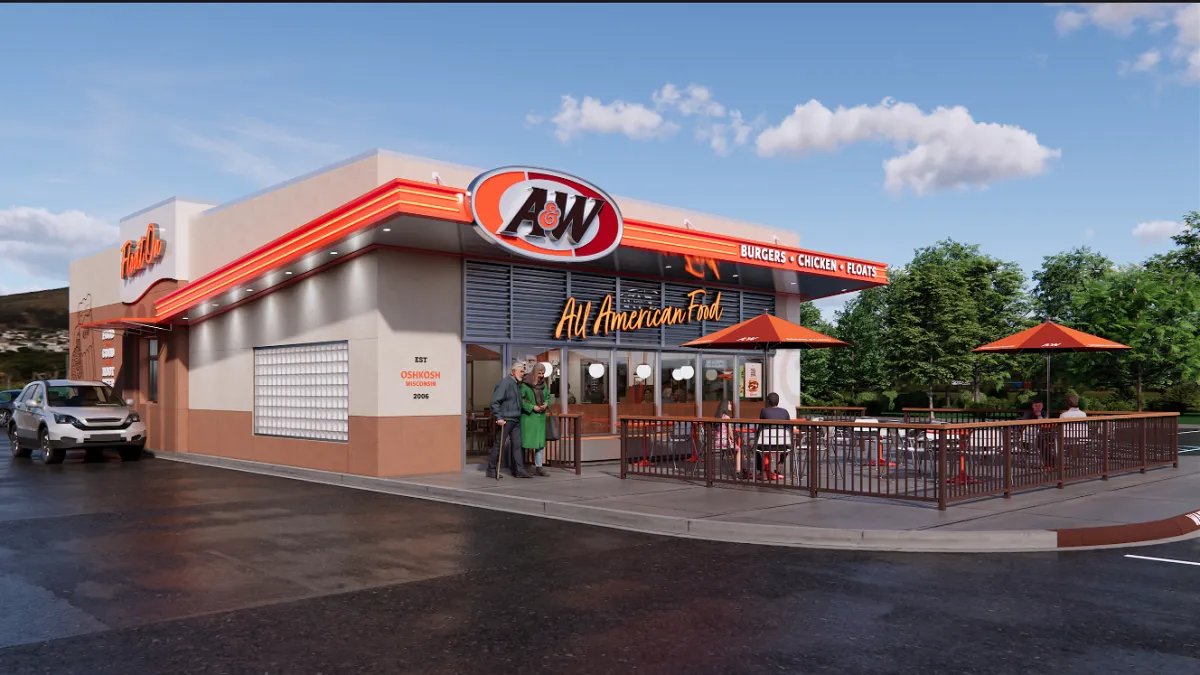 Weekly Global Wrap: A&W's new restaurant design; Little Caesars test robot deliveries; Jack in the Box appoints president