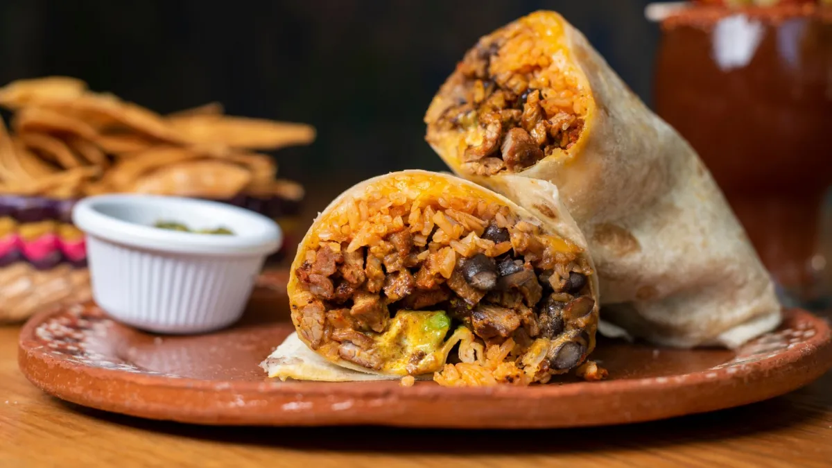Weekly Global Wrap: Chipotle stocks jumps; Jersey Mike's IPO debut; KFC founders belongings auctioned