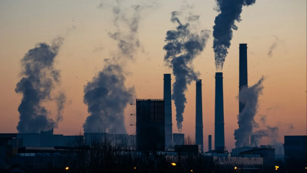 China coal share falls below 50% in H1 as renewables expand
