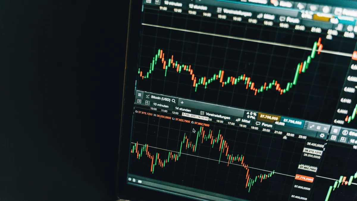 Daily Markets Briefing: STI down 0.55%; Top stock is Keppel DC REIT