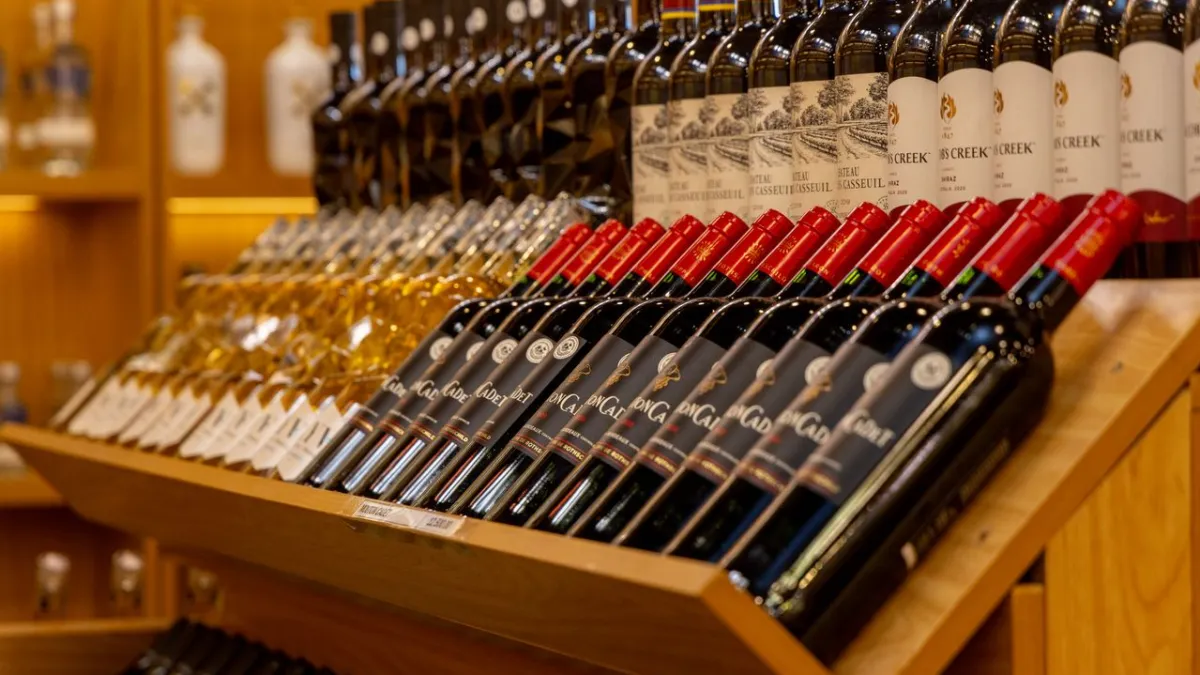 Australia's wine exports drop by 7% to $2.30b