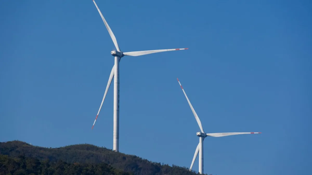 CEFC commits $100m to Australia’s mid-scale renewable projects