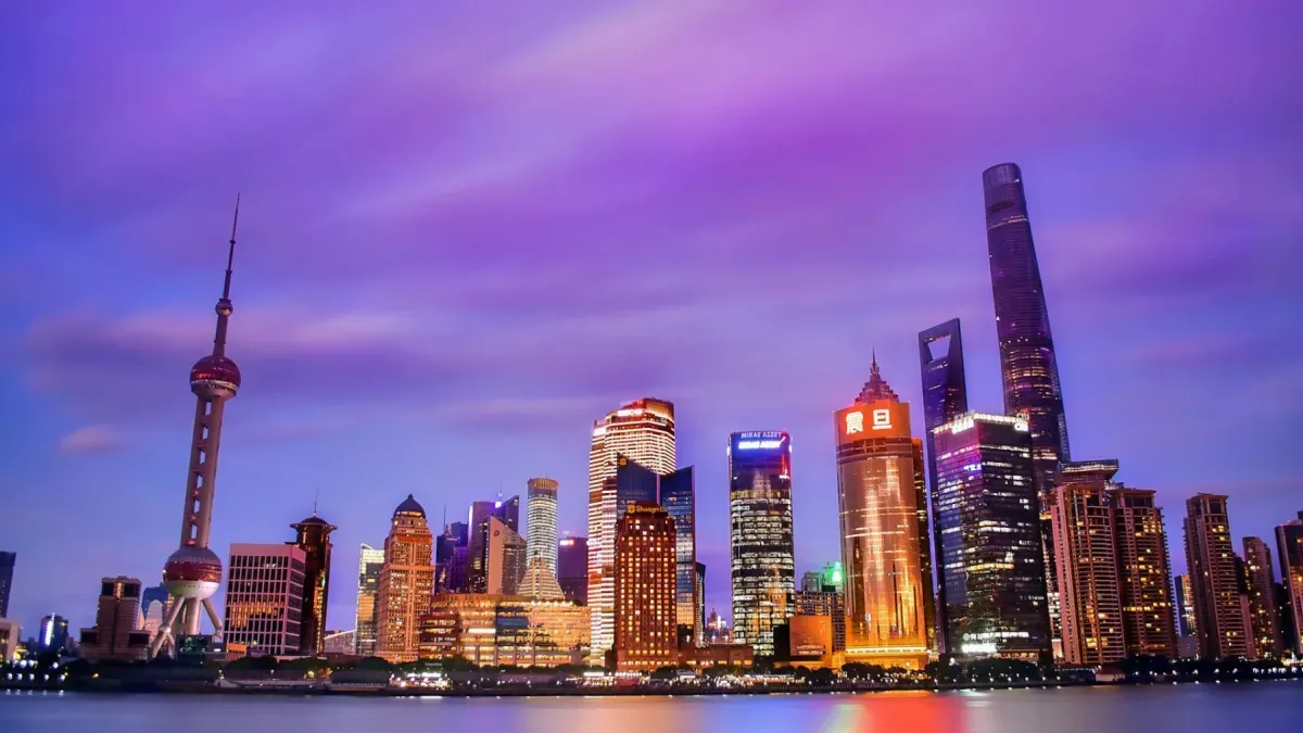 China retail growth masks weak consumer demand