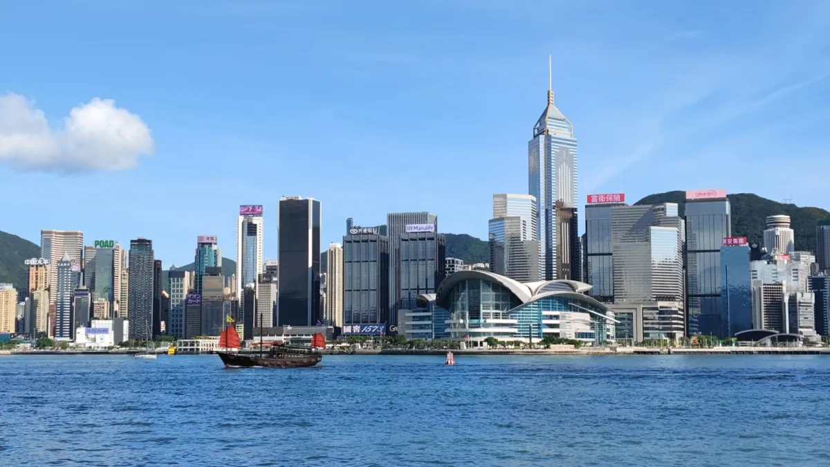 Visitor arrivals rise 6% in August as short-haul traffic sinks