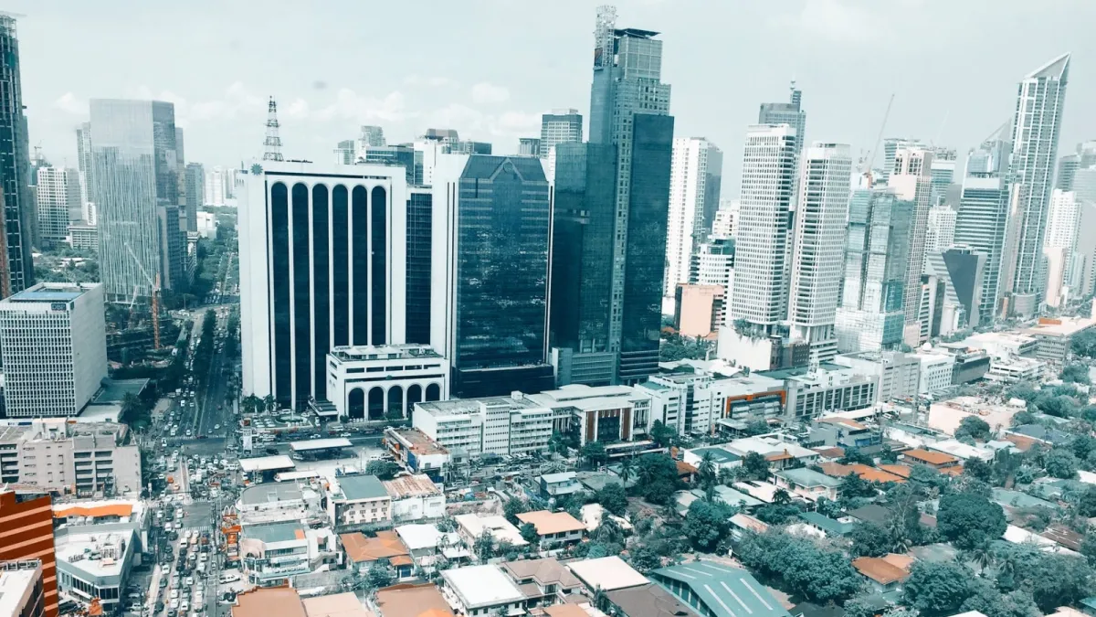 Manila records strongest H1 logistics rental growth of 7.7% in Southeast Asia
