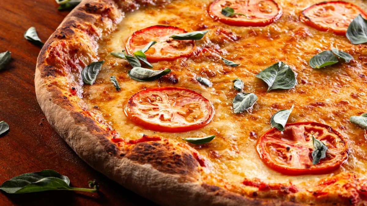 Fireaway Pizza enters convenience retail with first concession