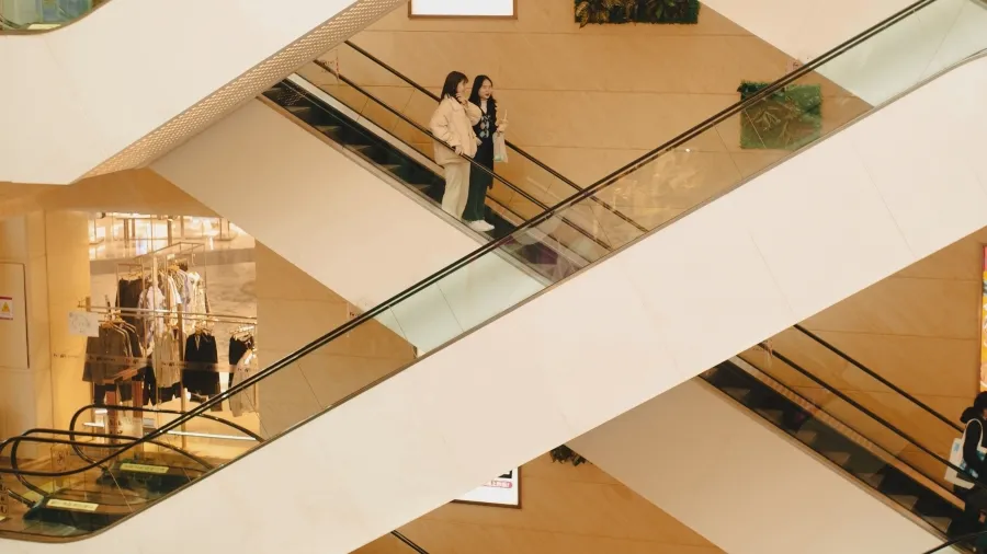 Singaporeans open to AI shopping agents but wary of full autonomy