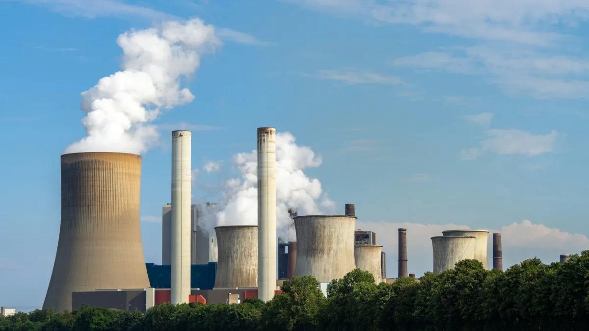 India’s gas power share sinks to 4% as renewables expand