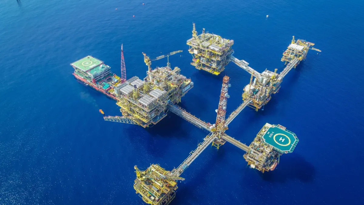 Gov’t proposes six law changes to widen green fuel bunkering zone